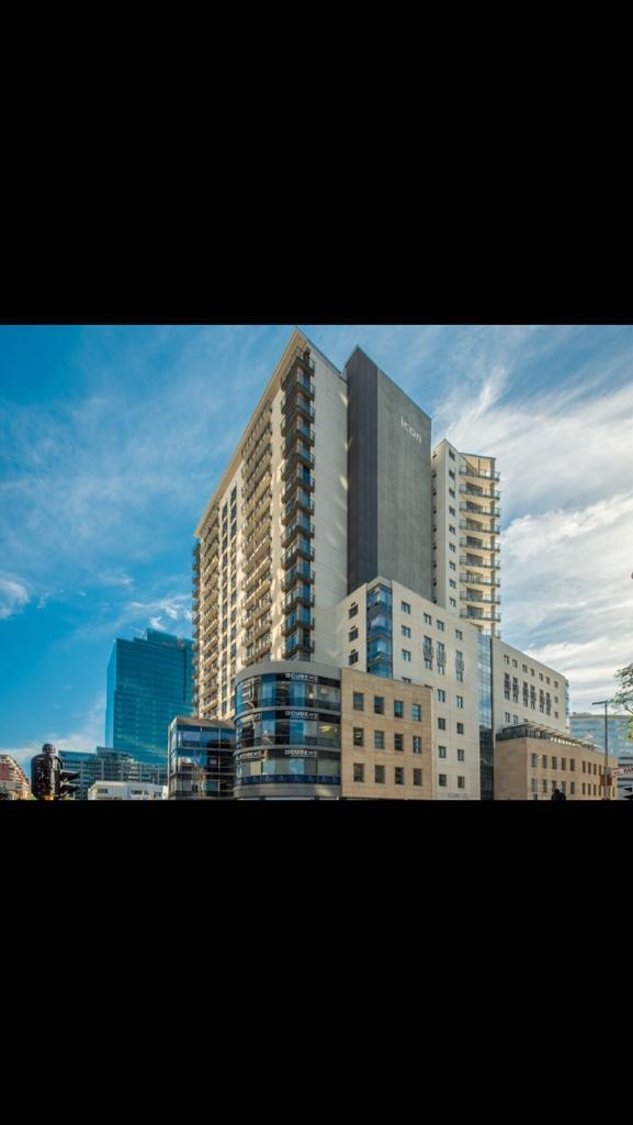 2 Bedroom Property for Sale in Cape Town City Centre Western Cape